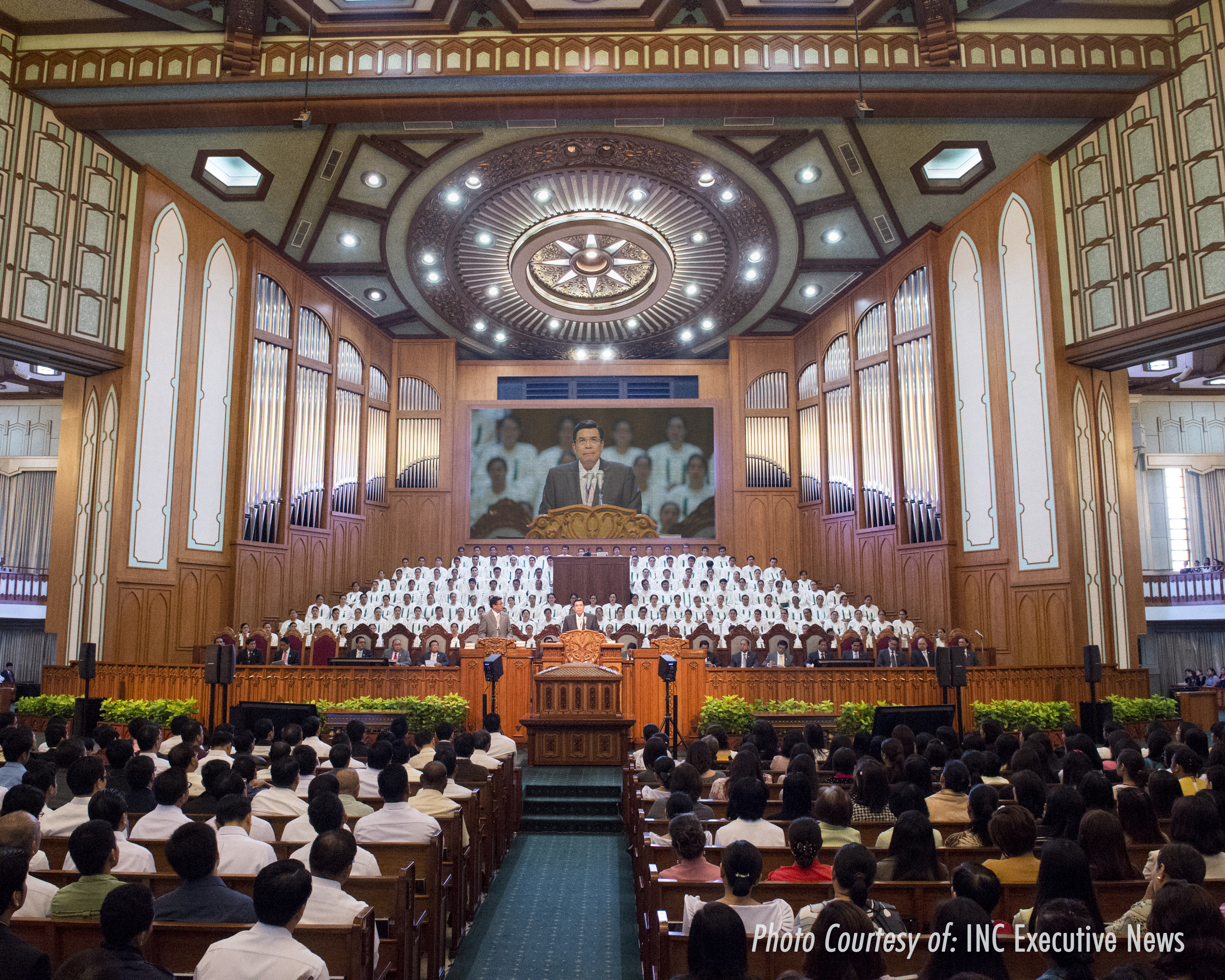 Glorious hymnsinging to God in INC's Central Temple