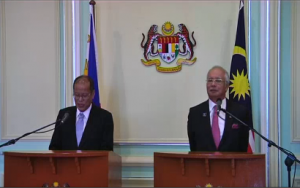 Philippines President Benigno Aquino and Malaysian Prime Minister Najib Razak agree on a peaceful settlement in West Philippines Sea and South China Sea. (Photo grabbed from Reuters video)