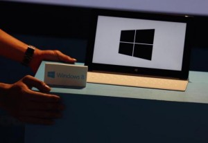  A Microsoft Surface tablet is seen during the launch of Microsoft Windows 8 operating system in Hong Kong October 26, 2012. Credit: Reuters/Bobby Yip 