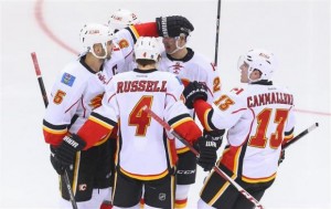NHL: Calgary Flames at New Jersey Devils