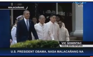 U.S. President Barack Obama is welcomed by Philippine President Benigno Aquino III in Malacanang at past 2 p.m. Monday, April 28, in the last leg of his Asian tour. (Eagle News Service)