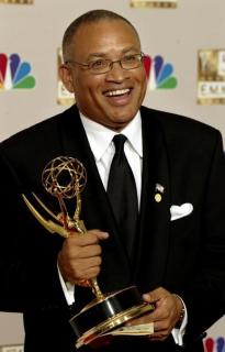 Larry Wilmore, writer for ''The Bernie Mac Show'' holds his OutstandingWriting for a comedy series Emmy at the 54th annual Emmy Awards in LosAngeles September 22, 2002. CREDIT: REUTERS/MIKE BLAKE