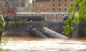 A crude oil freighter derailed and burst into flames in Lynchburg, Virginia, forcing hundreds to evacuate. (Photo grab from Reuters video)