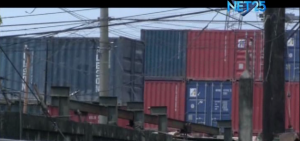 container trucks