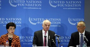 (L-R) World Health Organization (WHO) Director-General Dr. Margaret Chan, Senior United Nations System Coordinator for Ebola  Virus Disease Dr. David Nabarro, and Assistant WHO Director-General for Health Security Dr. Keiji Fukuda appear at a briefing to discuss the Ebola outbreak in West Africa at the UN Foundation in Washington September 3, 2014.     REUTERS/Gary Cameron