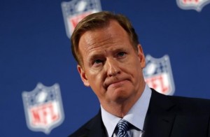 NFL Commissioner Roger Goodell speaks at a news conference to address domestic violence issues and the NFL's Personal Conduct Policy in New York, September 19, 2014.  REUTERS/Mike Segar