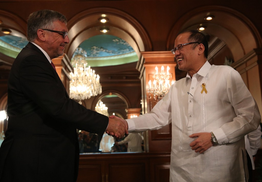 Israel Ambassador meets President Aquino 7 October 2014