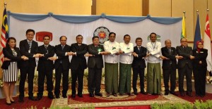 Nay Pyi Taw, 10 November 2014.  On the occasion of the 4th ASEAN Investment Forum (AIF), ASEAN and UNCTAD jointly launched the ASEAN Investment Report 2013-2014. (Courtesy ASEAN Secretariat News