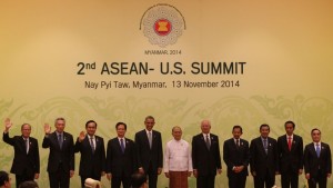 (NAY PYI TAW, Myanmar) President Benigno S. Aquino III huddles with Singapore Prime Minister Lee Hsien Loong, Thailand Prime Minister Prayut Chan-o-cha, Vietnam Prime Minister Nguyen Tan Dung, United States of America President Barack Obama, Myanmar President U Thein Sein, Malaysian Prime Minister Najib Razak, Brunei Darussalam Prime Minister Sultan Haji Hassanal Bolkiah, Cambodia Prime Minister Hun Sen, Indonesia President Joko Widodo, and Lao People’s Democratic Republic Prime Minister Thongsing Thammavong, for a group photo souvenir during the 2nd ASEAN-United States of America Summit at the Sapphire Hall of the Myanmar International Convention Center on Thursday (November 13) at the sidelines of the 25th ASEAN Summit. The ASEAN-US dialogue relations have been progressing well since its establishment in 1977. (Photo by Ryan Lim / Malacañang Photo Bureau)