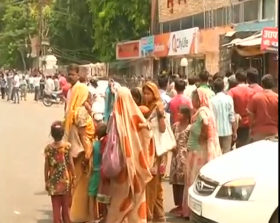 A strong earthquake aftershock strikes India and Nepal, shaking buildings in northern and eastern cities. (Photo grabbed from Reuters video/Courtesy Reuters)
