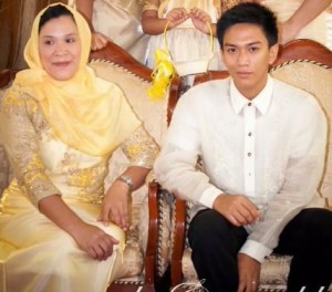 During happier times.  Norhata Dimakuta with her son Mohammad, a B.S. Architecture student of the Central Colleges of the Philippines, who was reportedly kidnapped by a group led by a certain Jalud Macaraya and Ahmad Angad Jr.,  on June 28, 2013 in Quezon City.   Macaraya and Angad already have standing warrants for their arrest.  Macaraya, however, is said to be in the "safekeeping" of  Moro Islamic Liberation Front (MILF) commader "Bravo" in the municipality of Balindong, Lanao del Sur.  (Photo from Norhata Dimakuta)