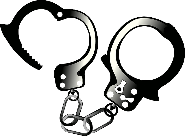 handcuffs-308899_640