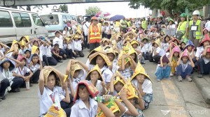 Some of the school children who participated in the Metro Manila Development Authority's metro-wide quake drill on July 30, 2015.  (Eagle News Service)