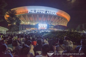 About a hundred thousand, including INC members and their guests, attended the Sept. 26 evangelical mission at the Ciudad de Victoria's Philippine Arena in Bocaue, Bulacan. Seats were also provided in the grounds of the Ciudad de Victoria for those who cannot be accommodated anymore inside the 55,000-seater Philippine Arena and the 20,000-seater Philippine Sports Stadium. Large video walls were also set up outside the Arena. (Photo courtesy INC Executive News) 