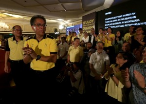 File photo of resigned Interior Secretary Mar Roxas during the Liberal Party event where he was endorsed by President Aquino as the LP standard-bearer.  (Photo courtesy Malacanang Photo Bureau)