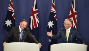 Australia's Prime Minister Malcolm Turnbull (R) and New Zealand Prime Minister John Key (L) hold a joint press conference in Sydney on February 19, 2016. The leaders are participating in the Australia-New Zealand Leaders' Meeting 2016. AFP PHOTO / Peter PARKS / AFP / PETER PARKS