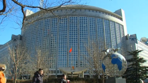 China_says_U.S._seeks__hegemony__after_South_China_Sea_sailing_001