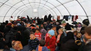 Thousands of Syrian refugees fleeing the latest offensive in Aleppo and surrounding towns are still stranded in Kilis at the Turkey-Syria border. (Photo grabbed from Reuters video)