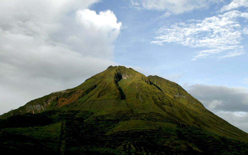 Mt. Apo is the highest peak in the Philippines .This majestic mountain is also a home of the endangered Philippine Eagle, the country’s national bird.  Mt. Apo is surrounded by moss-covered century-old trees, captivating flora and fauna, sulfur crater and massive boulders. It is one of the most popular summer destinations in Mindanao. (Photo courtesy of http://cotabatoprov.gov.ph/destinations/conquer-the-highest-peak-in-the-country/)