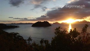 Sunset in barangay Corong-Corong, Las Cabanas, El Nido, Palawan.  Photo by Eagle News correspondent Isabel Gonzales.