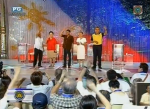 Five presidential hopefuls face off in the last leg of the presidential debates in Manila ahead of the Philippines' 2016 national elections. (Courtesy Reuters/photo grabbed from Reuters provided video)