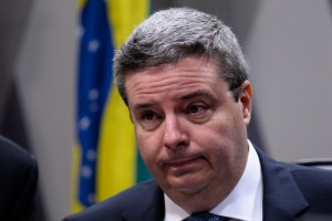 Senator Antonio Anastasia, rapporteur of the Senate's Impeachment Special Committee against President Dilma Rousseff, attends a voting session at the National Congress in Brasilia on May 6, 2016. A special committee in Brazil's Senate was to vote Friday on whether to recommend starting an impeachment trial against President Dilma Rousseff who faces being suspended from office in less than a week. / AFP PHOTO / ANDRESSA ANHOLETE