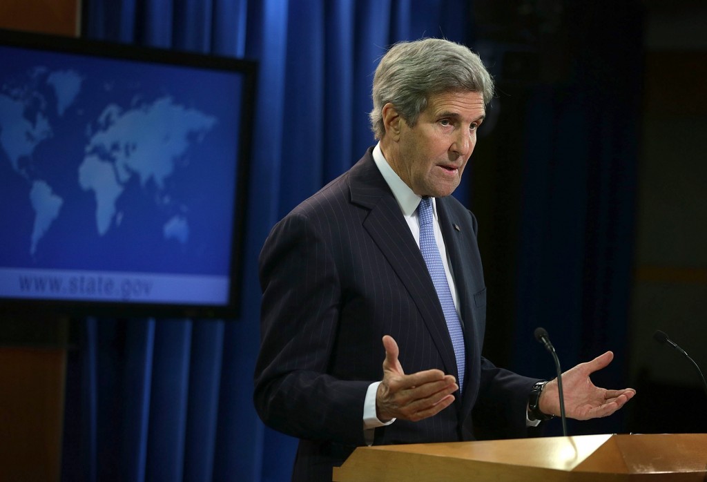 WASHINGTON, DC - MAY 03: U.S. Secretary of State John Kerry speaks to members of the media at the State Department May 3, 2016 in Washington, DC. Secretary Kerry made remarks to mark World Press Freedom Day and discussed the current situation in Syria. Alex Wong/Getty Images/AFP