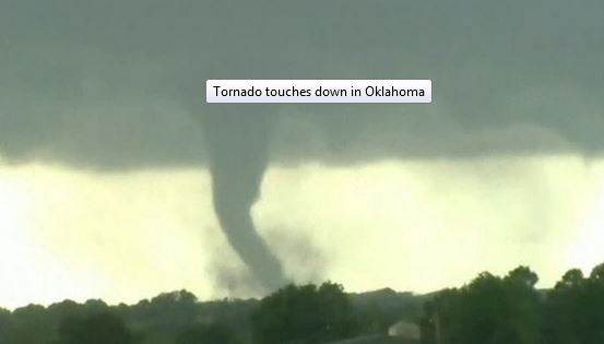 Tornado touches down in Oklahoma  Credit: Reuters