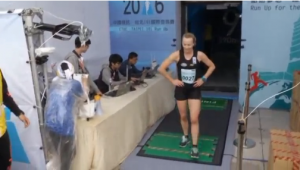 Alice McNamara, a doctor from Melbourne who won first place in the women's division, at the Taipei 101 race.  (Photo grabbed from Reuters video)