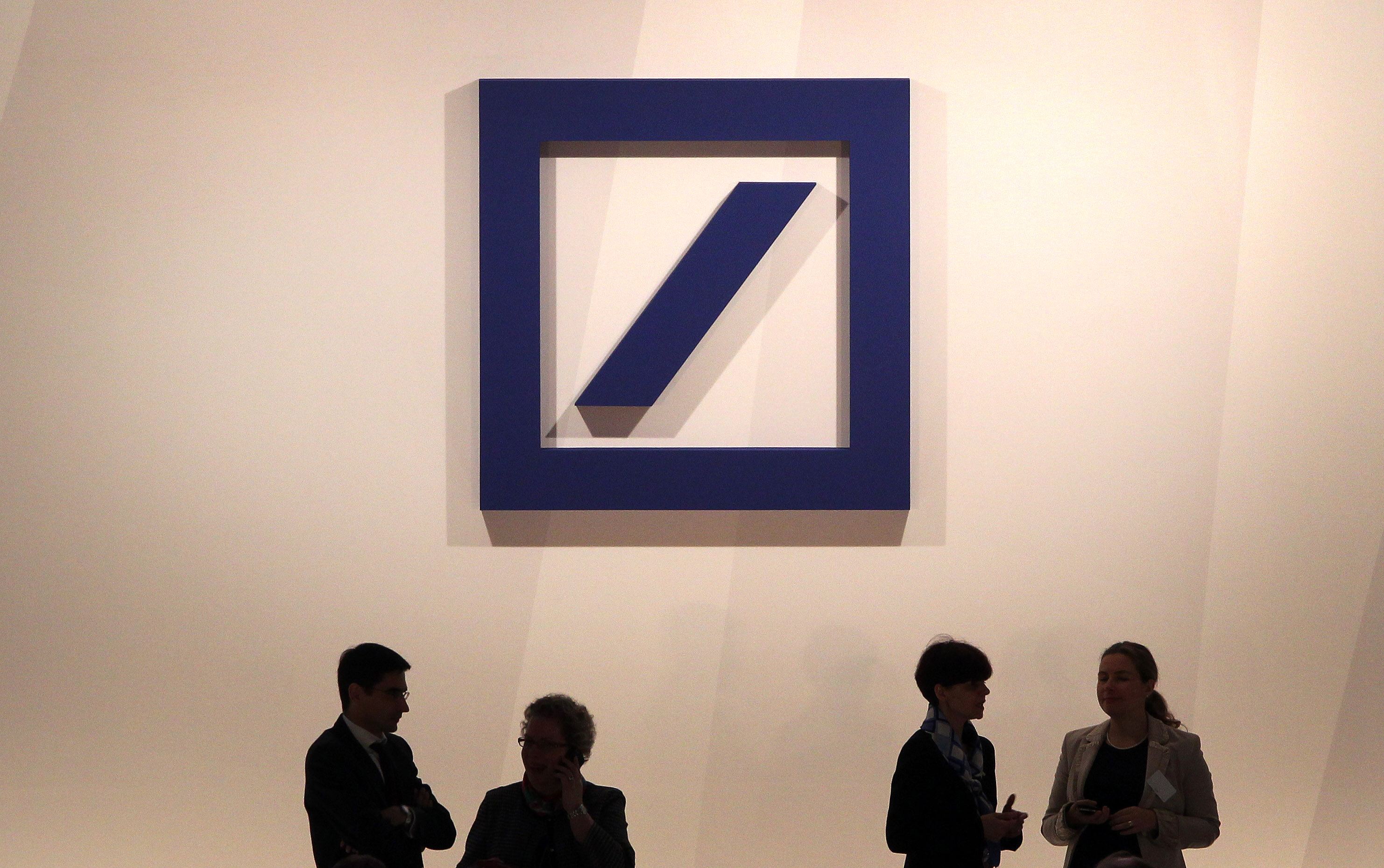 BERLIN, Germany (AFP) — Deutsche Bank announced Thursday plans to...