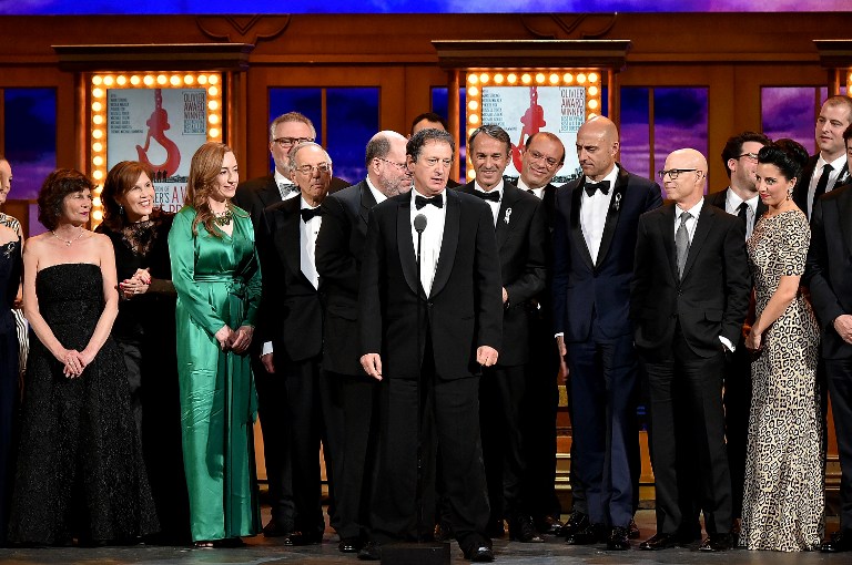 NEW YORK, NY - JUNE 12: The cast of 'A View from the Bridg' accepts the Tony award for Best Revival of a Play onstage during the 70th Annual Tony Awards at The Beacon Theatre on Jnue 12, 2016 in New York City.   Theo Wargo/Getty Images for Tony Awards Productions/AFP