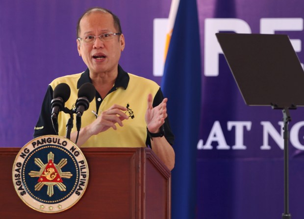 (File photo) President Benigno S. Aquino III delivers his speech during the Ulat ng Technical Education and Skills Development Authority kay Juan at Juana at the Brick Plaza of the TESDA Complex in Taguig City on Tuesday (June 14). The President has vetoed a bill that seeks to condone unpaid taxes of local water districts, and another bill that seeks to increase the compensation of nurses that might have an impact on the country’s tax collection system and health care. (Photo by Lauro Montillano/Malacanang Photo Bureau)