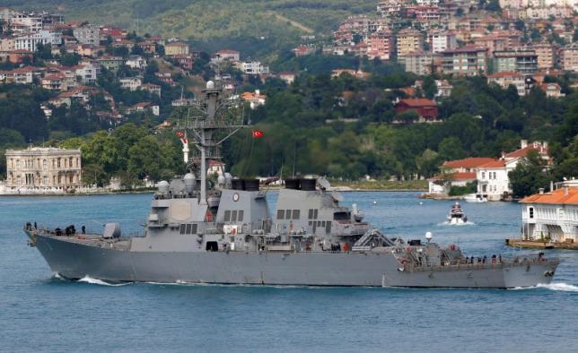 U.S. Navy guided-missile destroyer USS Porter sets sail in the Bosphorus, on its way to the Black Sea in Istanbul, Turkey, June 6, 2016. REUTERS/Murad Sezer