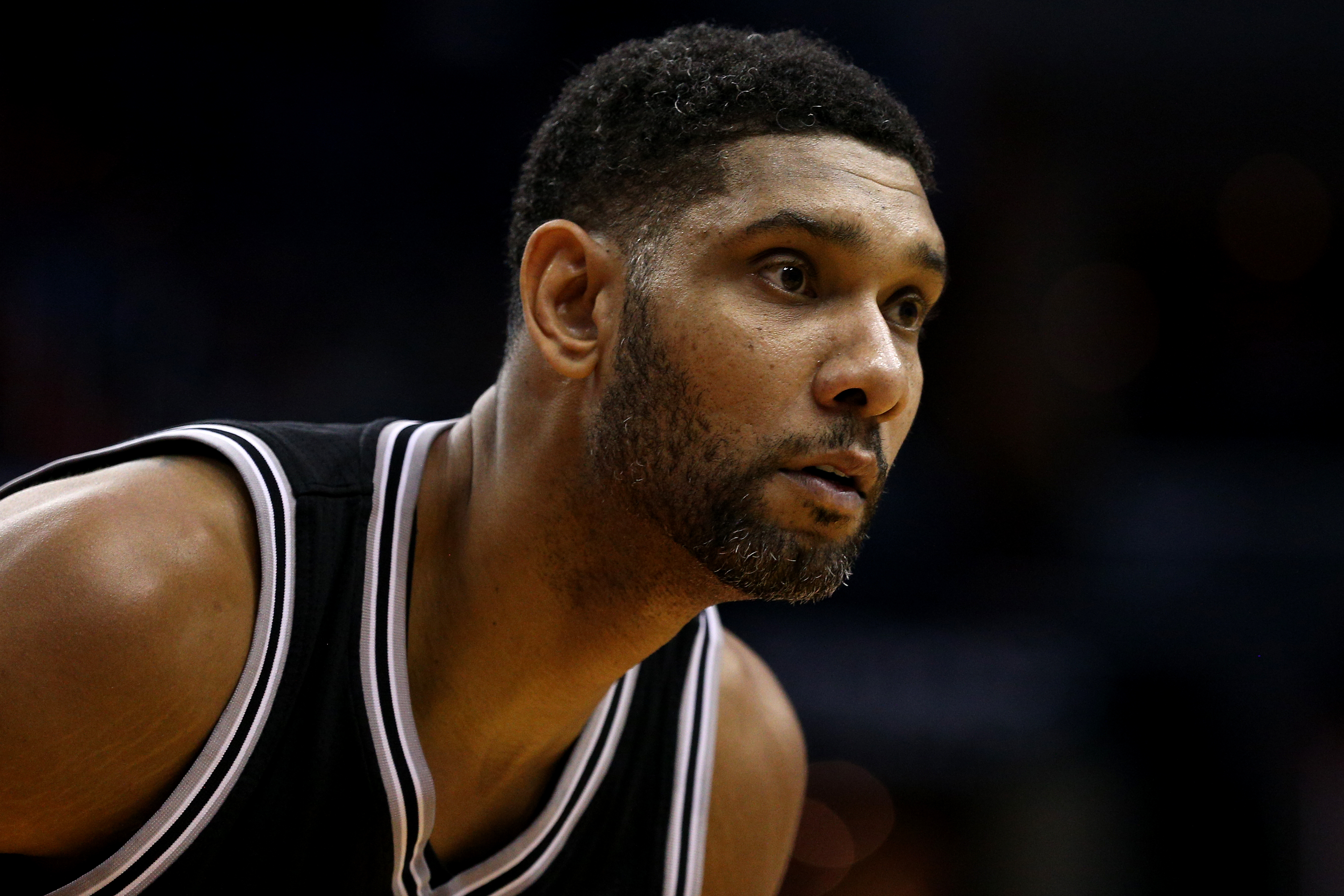 WASHINGTON, DC - NOVEMBER 04: Tim Duncan #21 of the San Antonio Spurs looks on against the Washington Wizards during the first half at Verizon Center on November 4, 2015 in Washington, DC. NOTE TO USER: User expressly acknowledges and agrees that, by downloading and or using this photograph, User is consenting to the terms and conditions of the Getty Images License Agreement. Patrick Smith/Getty Images/AFP