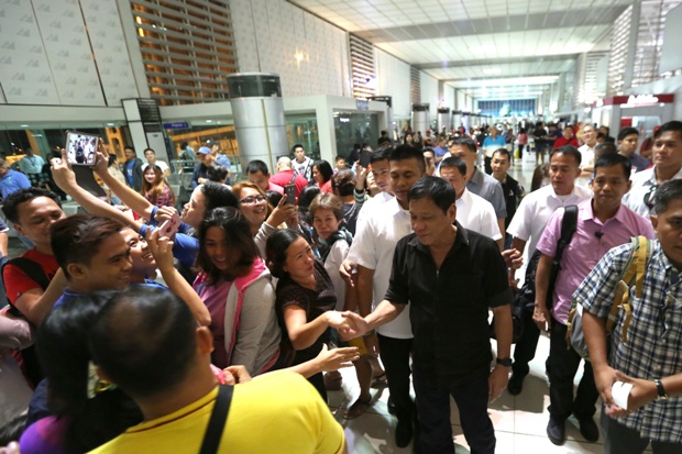 duterte sa airport2