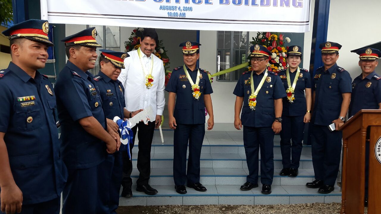 851426509_16270_15454679789286657715