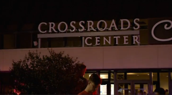 A man wearing a private security uniform wounded eight people in a knife attack on Saturday at a mall in central Minnesota before he was shot dead by an off-duty police officer (REUTERS)