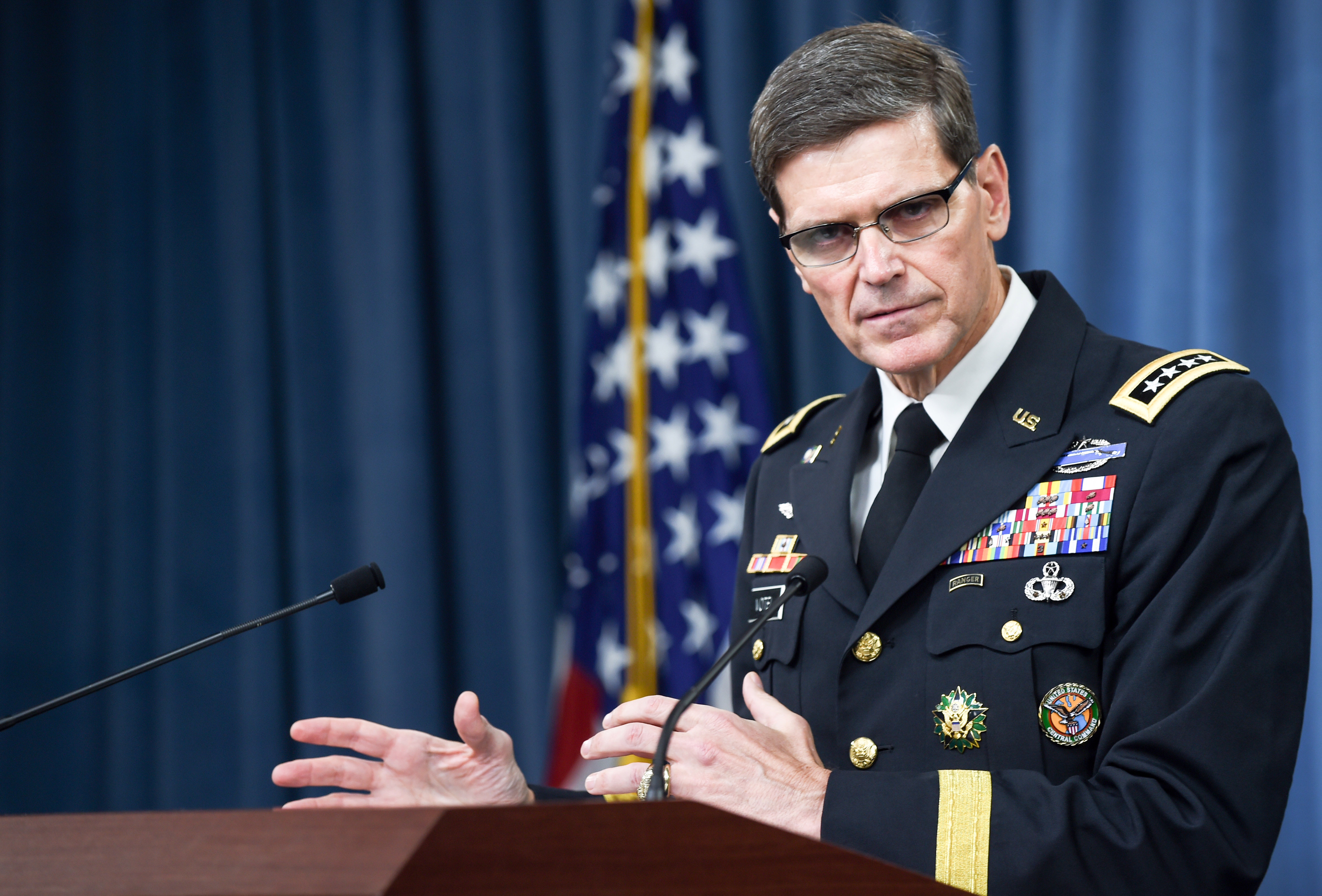This US Army photo shows General Joseph L. Votel, commander, US Central Command,as he briefs the media in the Pentagon Briefing April 29, 2016 in Washington,DC. Votel discussed the release of the US Forces-Afghanistan investigation into the US airstrike on the Doctors Without Borders trauma center in Kunduz, Afghanistan, on October 3, 2015. US forces attacked a Doctors Without Borders hospital in the Afghan city of Kunduz last year after a series of errors and will be disciplined, but they did not commit a war crime, their commander said Friday. / AFP PHOTO / US ARMY / SGT. 1ST CLASS CLYDELL KINCHEN / RESTRICTED TO EDITORIAL USE - MANDATORY CREDIT "AFP PHOTO / Sgt. 1st class Clydell Kinchen/US ARMY" - NO MARKETING NO ADVERTISING CAMPAIGNS - DISTRIBUTED AS A SERVICE TO CLIENTS