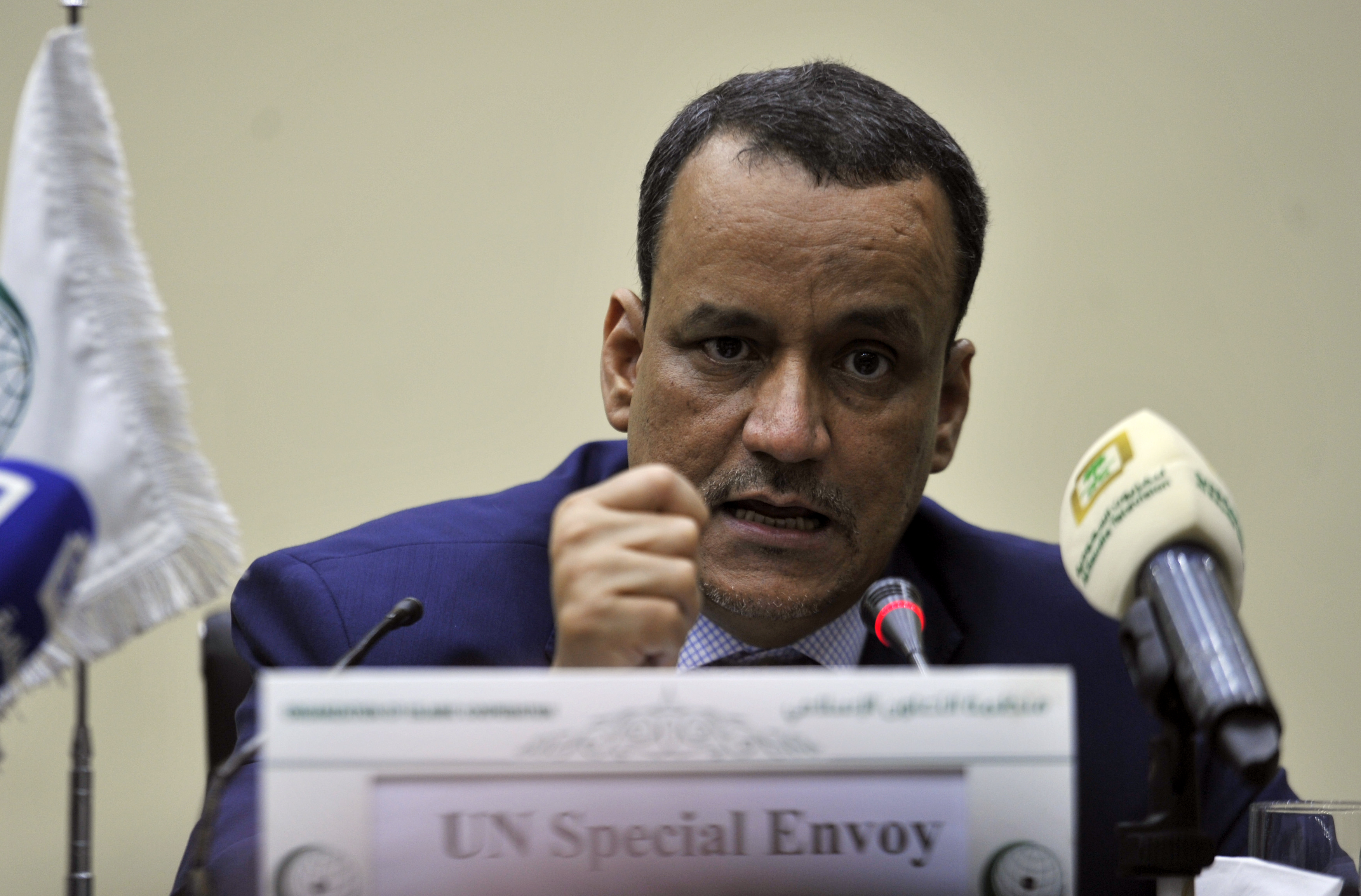 United Nations Special Envoy for Yemen Ismail Ould Cheikh Ahmed speaks during a press conference with the secretary general of the Organization of Islamic Cooperation (OIC) in Jeddah on August 8, 2016. / AFP PHOTO / STRINGER