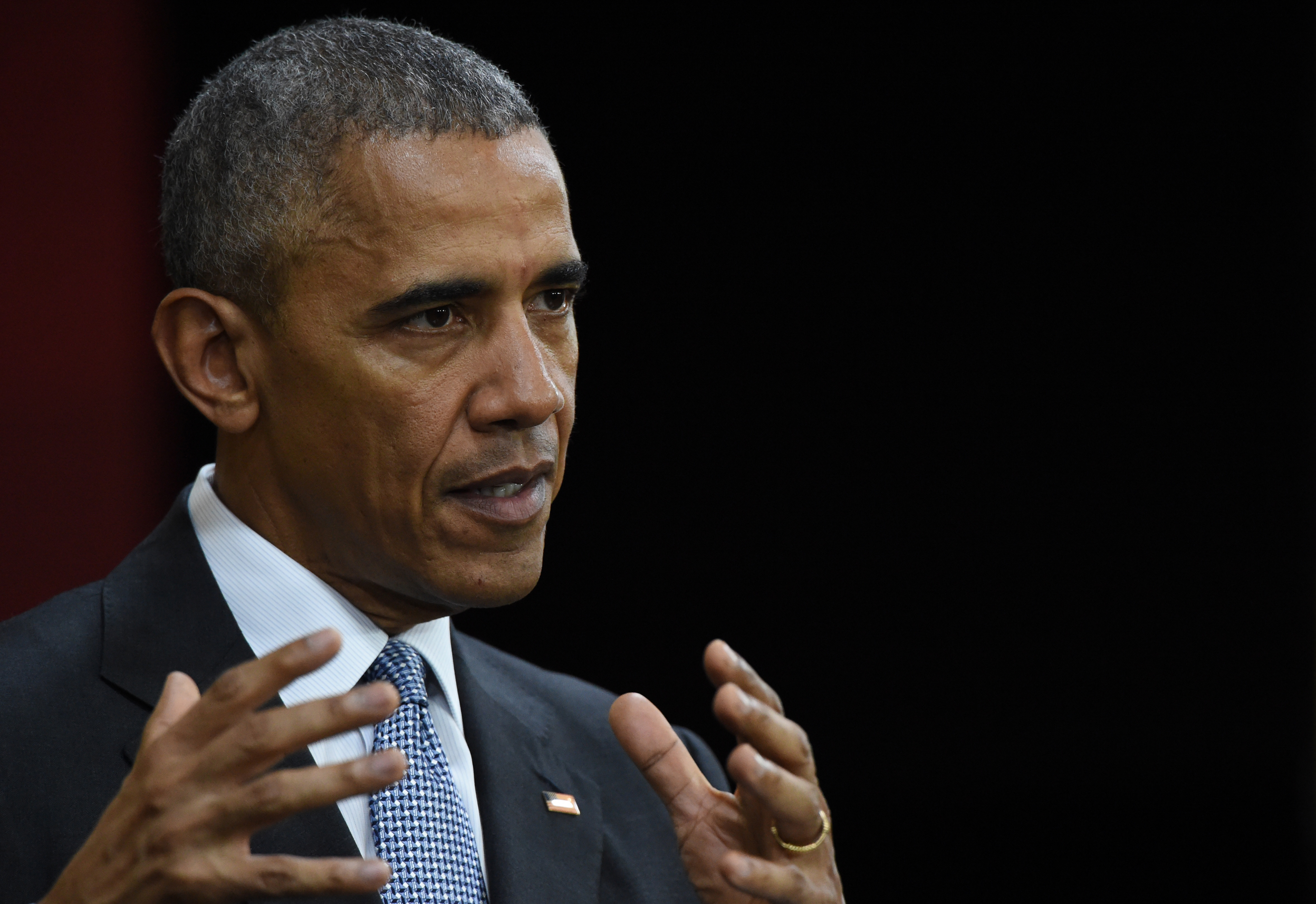 US President Barack Obama speaks during a press conference on the last day of the Asia-Pacific Economic Cooperation (APEC) Summit in Lima on November 20, 2016. Asia-Pacific leaders vowed on November 20 to fight protectionism at the close of a summit upended by US President-elect Donald Trump's shock victory and virulent attacks on free-trade deals. / AFP PHOTO / LUKA CONZALEZ