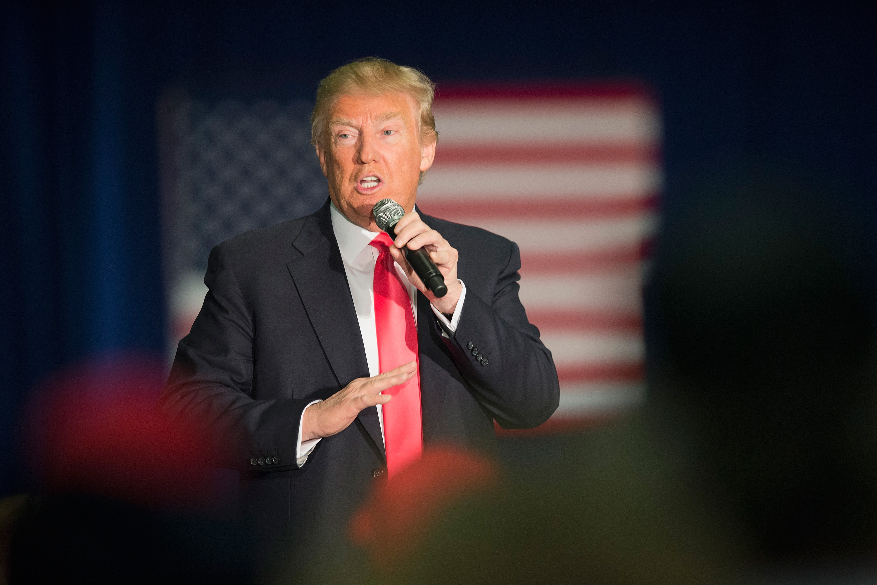 LA CROSSE, WISCONSIN - APRIL 04: Republican presidential candidate Donald Trump speaks to guests during a campaign stop at the La Crosse Center on April 4, 2016 in La Crosse, Wisconsin. Wisconsin voters go to the polls for the state's primary tomorrow. Scott Olson/Getty Images/AFP