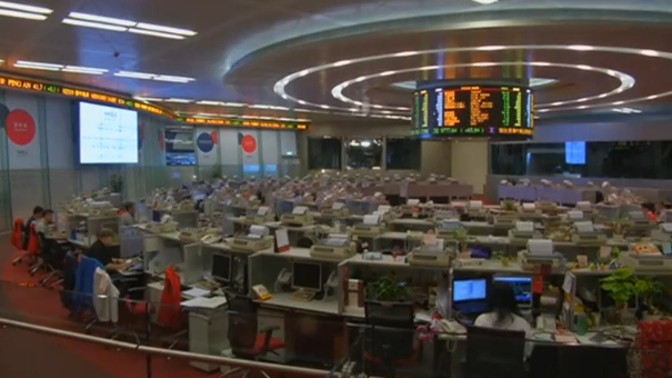 Asian stocks post their biggest rise in two weeks after Italy's referendum is overdone, with robust U.S. economic data also helping sentiment. (Photo grabbed from Reuters video) 
