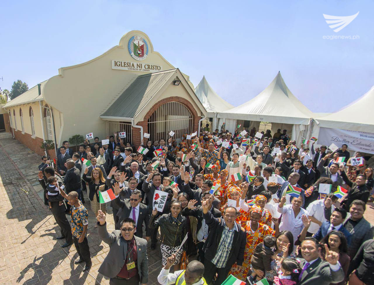 Iglesia Ni Cristo members in the African continent express their unity with the INC Church Administration led by Executive Minister Brother Eduardo V. Manalo. (Photo courtesy: INC Executive News)