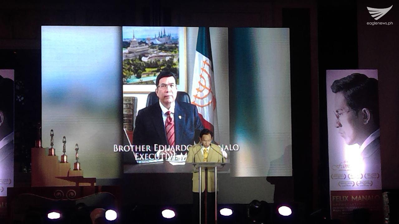 Iglesia Ni Cristo general auditor Brother Glicerio Santos Jr., reads the message of INC Executive Minister Brother Eduardo V. Manalo during the appreciation night for the FAMAS awardees of the movie Felix Manalo at the Makati Shangrila hotel on Sunday, December 18. (Eagle News Service)