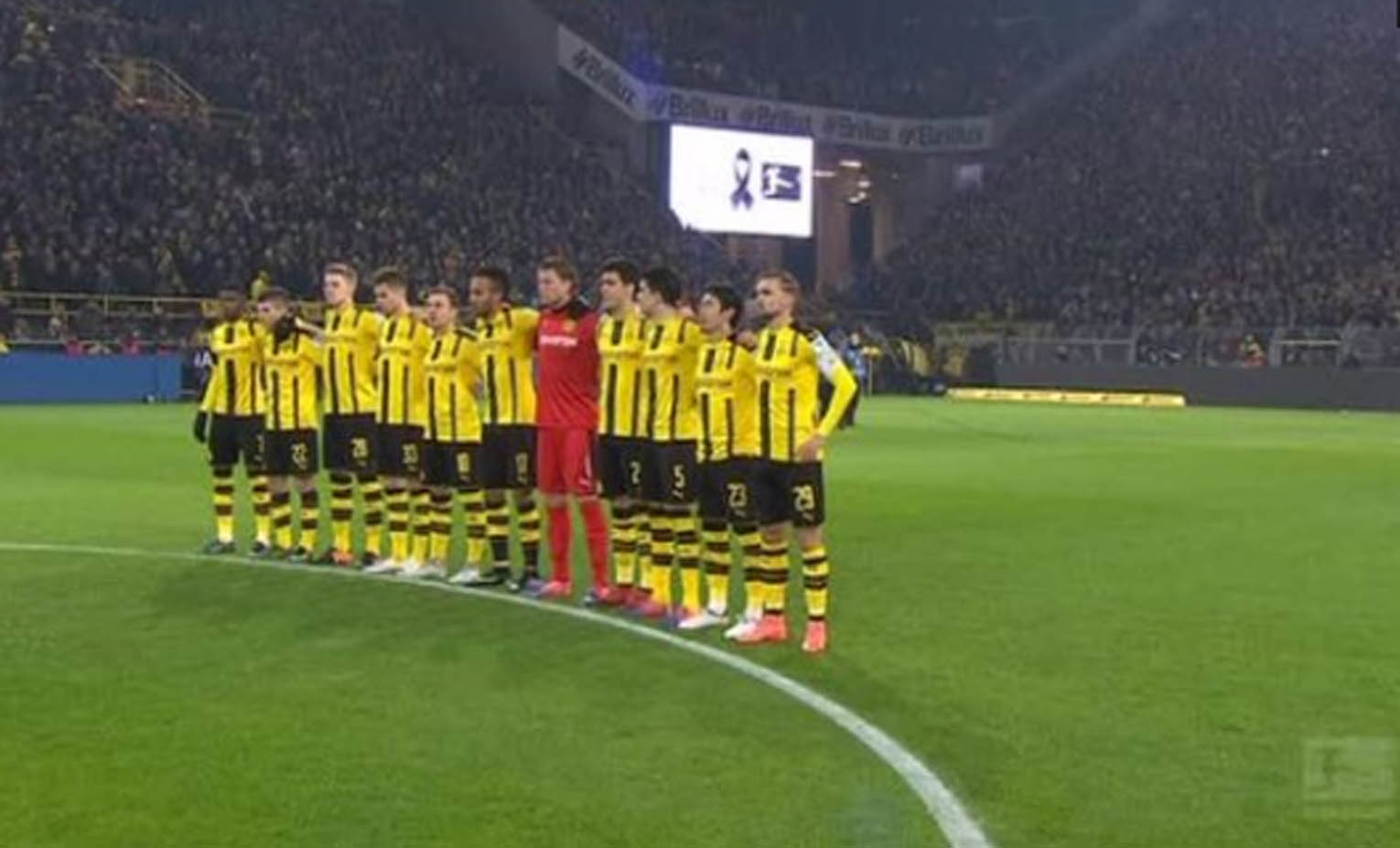 Tribute to Berlin attack victims at Borussia Dortmund Bundesliga game. (Photo courtesy to Reuters video)