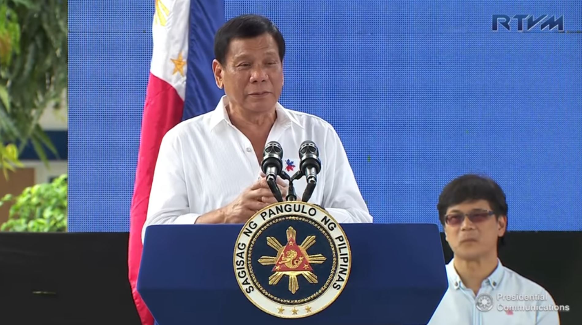 President Duterte giving a speech in Mandaluyong on Wednesday (December 7, to commemmorate the Urban Poor Solidarity Week. It was during his speech that he clarified his instructions to cops, reminding them on the proper rules for police engagement. (Photo grabbed from RTVM video)