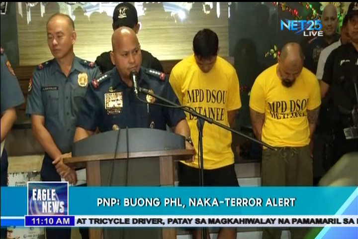 Philippine National Police chief presents two of the five suspects behind the failed bomb try near the United States Embassy last Monday, November 28. (Eagle News Service)