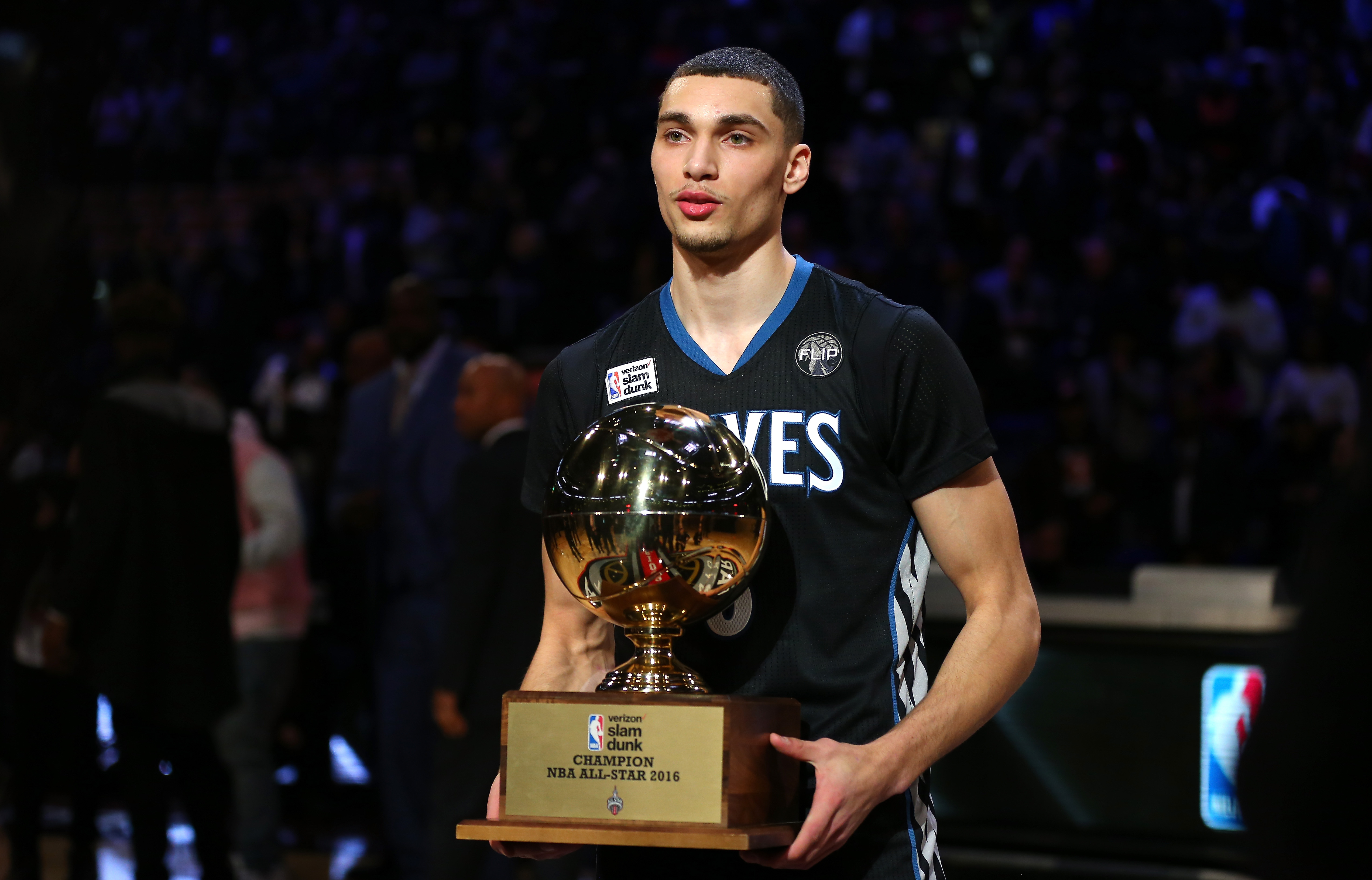 TORONTO, ON - FEBRUARY 13: Zach LaVine of the Minnesota Timberwolves holds the trophy after winning the Verizon Slam Dunk Contest during NBA All-Star Weekend 2016 at Air Canada Centre on February 13, 2016 in Toronto, Canada. NOTE TO USER: User expressly acknowledges and agrees that, by downloading and/or using this Photograph, user is consenting to the terms and conditions of the Getty Images License Agreement.   Elsa/Getty Images/AFP