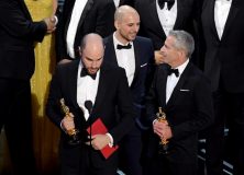 HOLLYWOOD, CA - FEBRUARY 26: (L-R) Prior to learning of a presentation error, 'La La Land' producers Jordan Horowitz, Fred Berger and Marc Platt accept the Best Picture award for 'La La Land' (later awarded to actual Best Picture winner 'Moonlight') onstage during the 89th Annual Academy Awards at Hollywood & Highland Center on February 26, 2017 in Hollywood, California. Kevin Winter/Getty Images/AFP