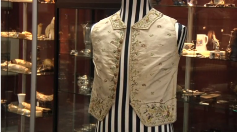 Captain Cook 250-year-old waistcoat has been referred at auction for $575,000 AUD ($438,380 USD) in Sydney, not reaching the estimate of $800,000 ($609,920 USD) to $1.1 million ($838,640 USD.)photo grabbed from Reuters video)